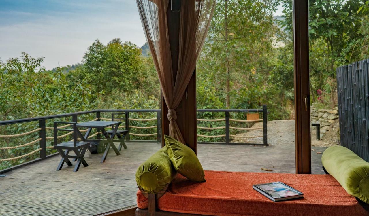 The Pavilions Himalayas Lake View Pokhara Extérieur photo