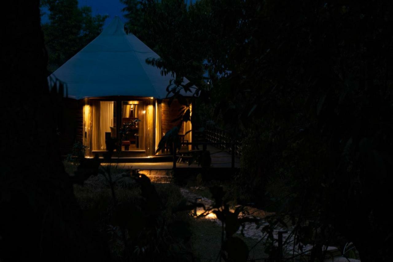 The Pavilions Himalayas Lake View Pokhara Extérieur photo