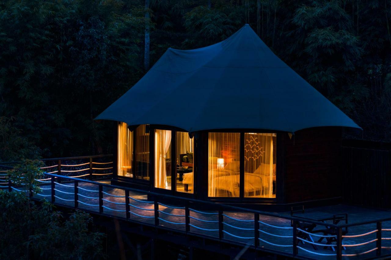 The Pavilions Himalayas Lake View Pokhara Extérieur photo