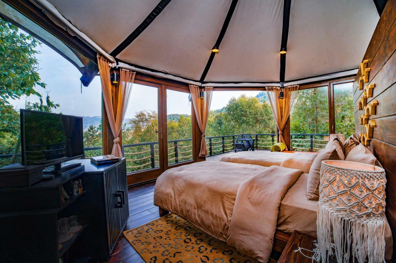 The Pavilions Himalayas Lake View Pokhara Extérieur photo