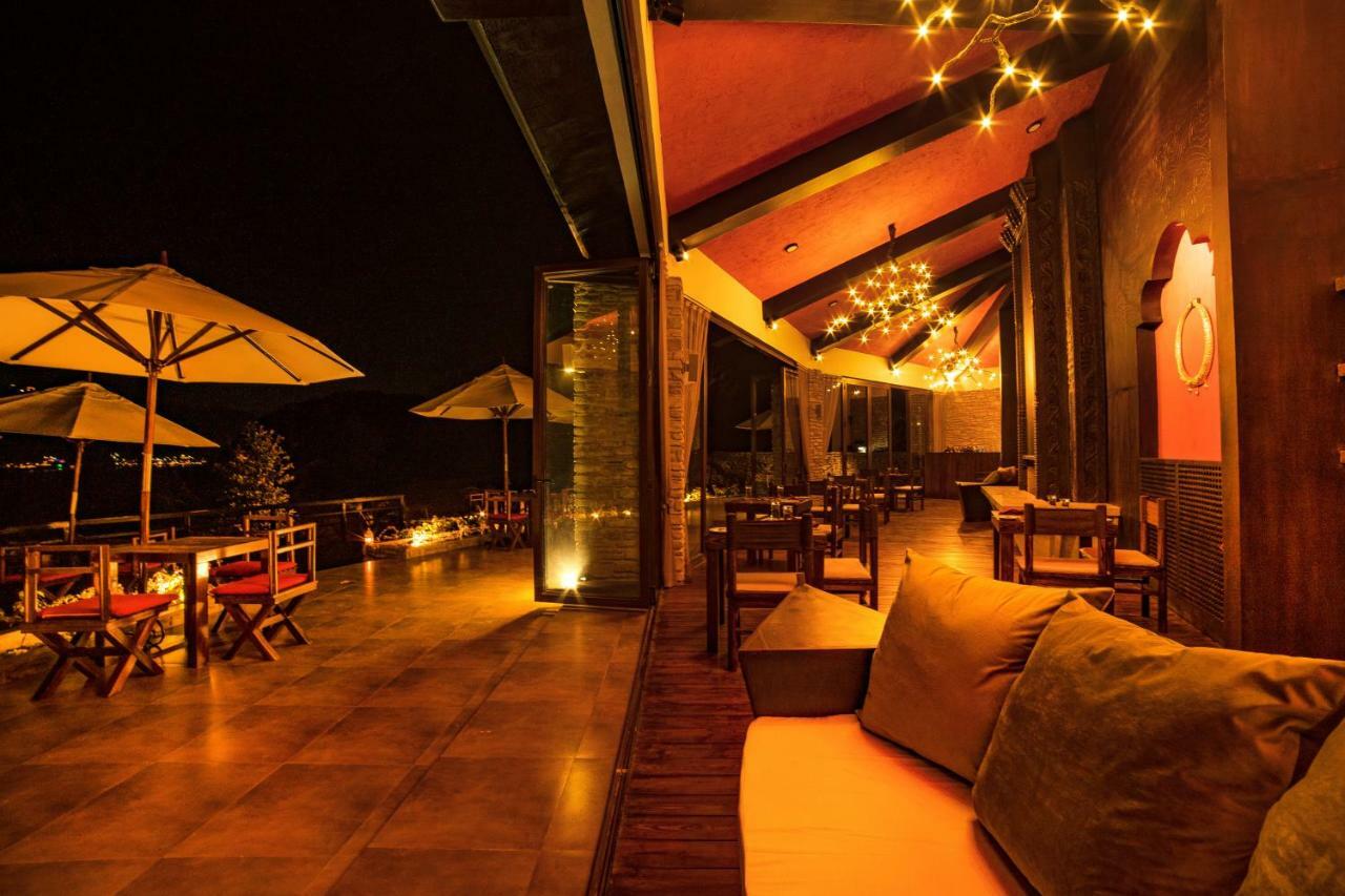 The Pavilions Himalayas Lake View Pokhara Extérieur photo